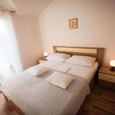 Apartmani Bare I Danica Grebastica Luaran gambar
