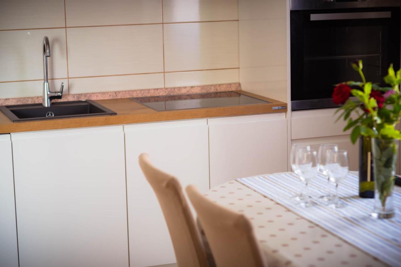 Apartmani Bare I Danica Grebastica Luaran gambar