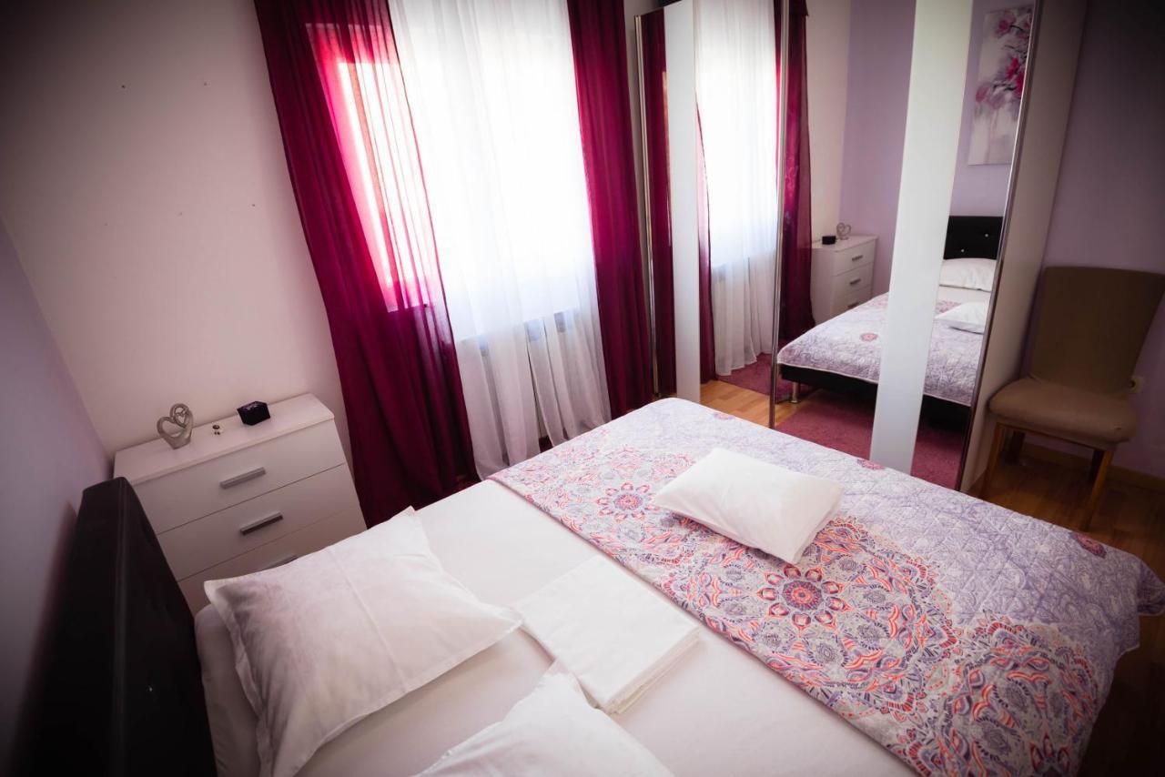 Apartmani Bare I Danica Grebastica Luaran gambar