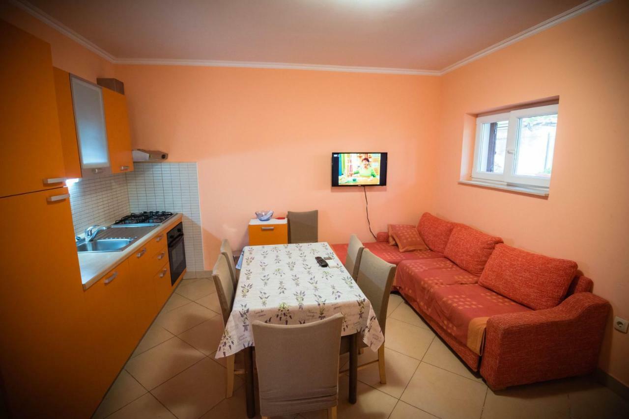 Apartmani Bare I Danica Grebastica Luaran gambar